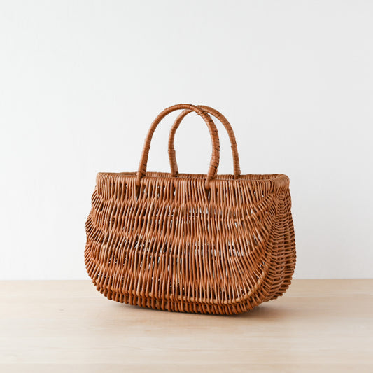 ラトビア ショッピングバスケットM