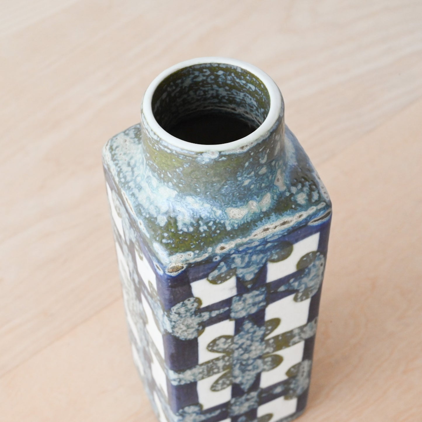 Royal Copenhagen Nils Thorsson Baca flower vase / ロイヤルコペンハーゲン ニルス・トーソンバッカ フラワーベース