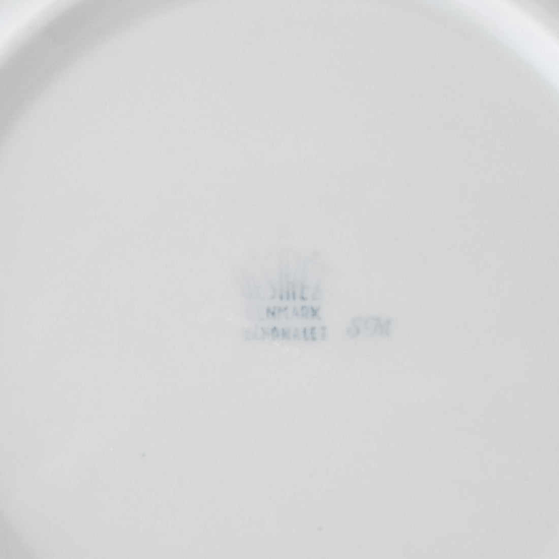 デジレ社  トゥリ・グラムスタッド・オリヴァー  15cm  食器1 / デンマーク