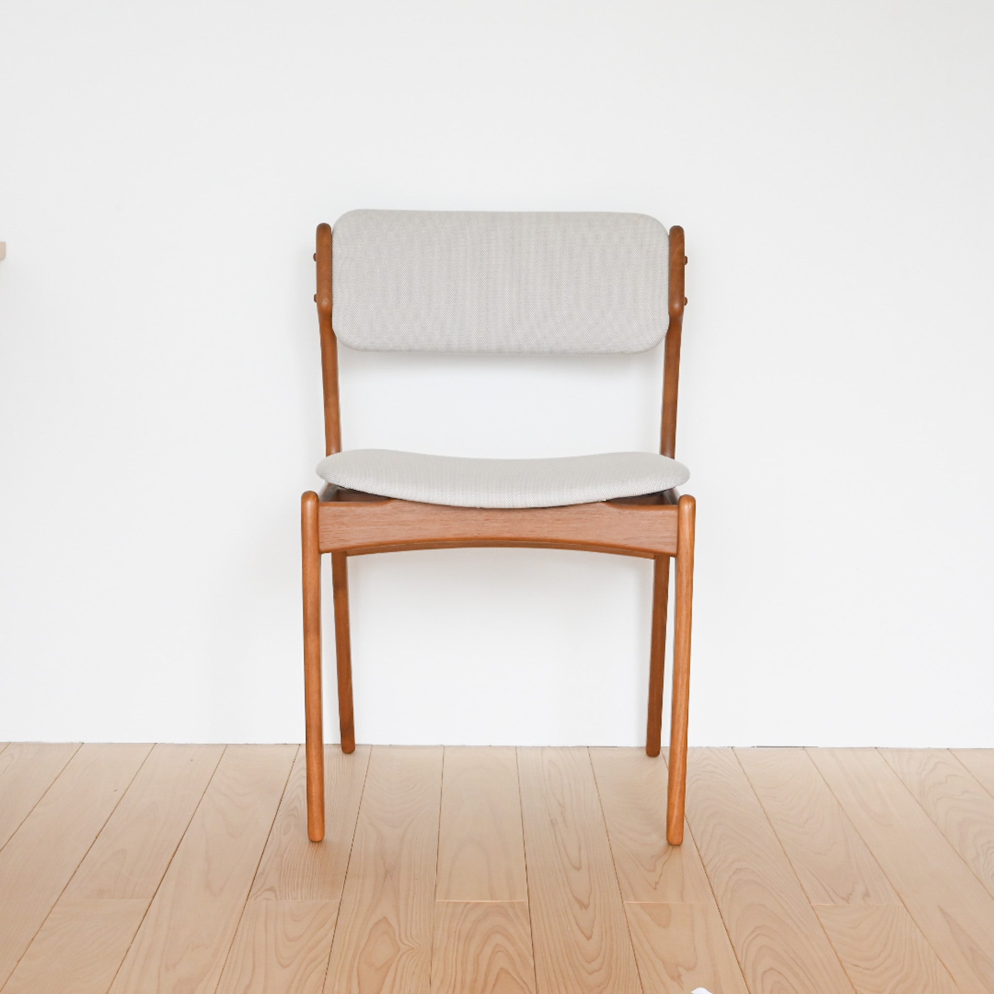 北欧家具　エリックバック　モデル49 ① エリック・バック（Erik Buch） Model 49 Chair / デンマーク – yahan