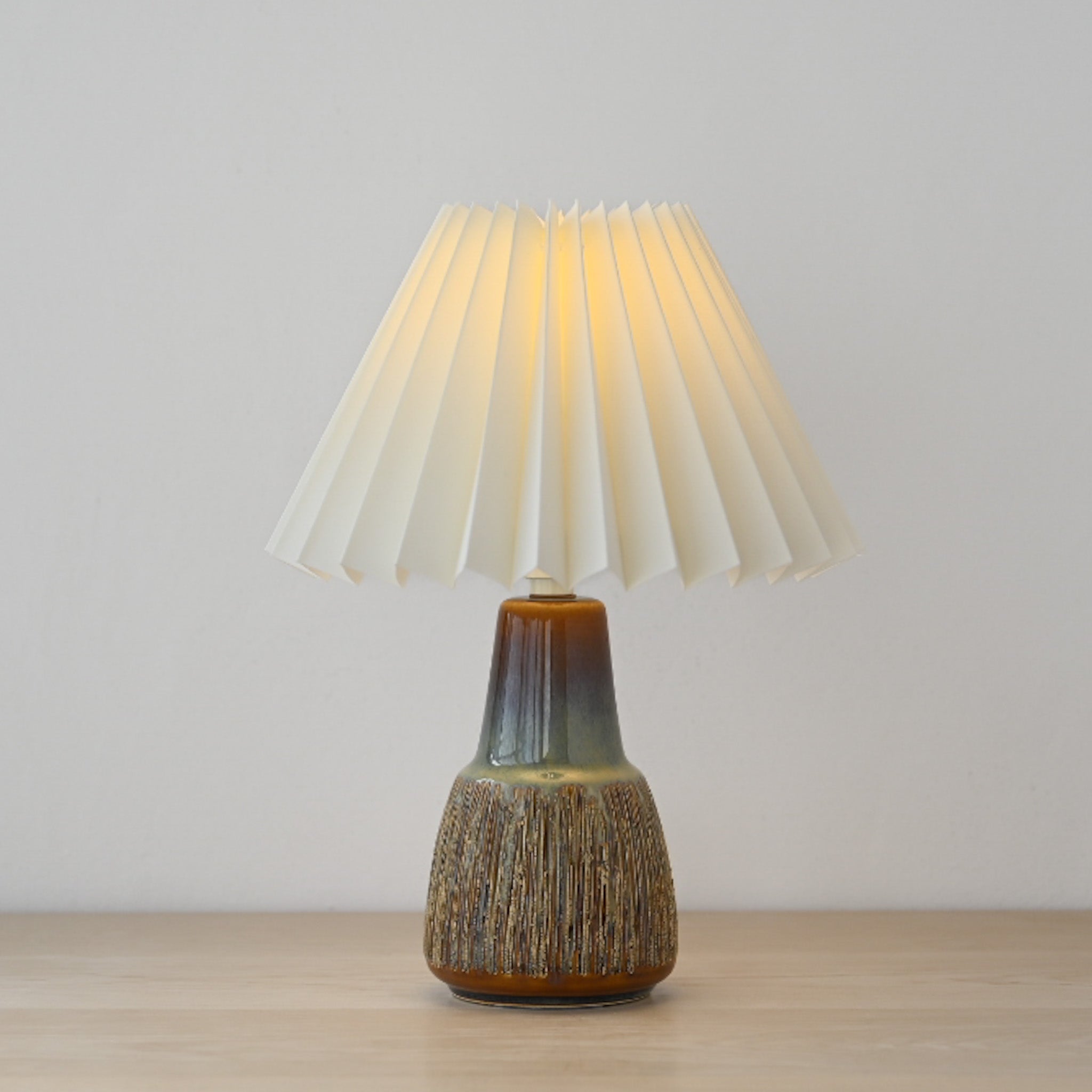Søholm Svend Aage Jensen Table Lamp Manilla Model  / スーホルム スヴェン・オーゲ・イエンセン テーブルランプ マニラモデル
