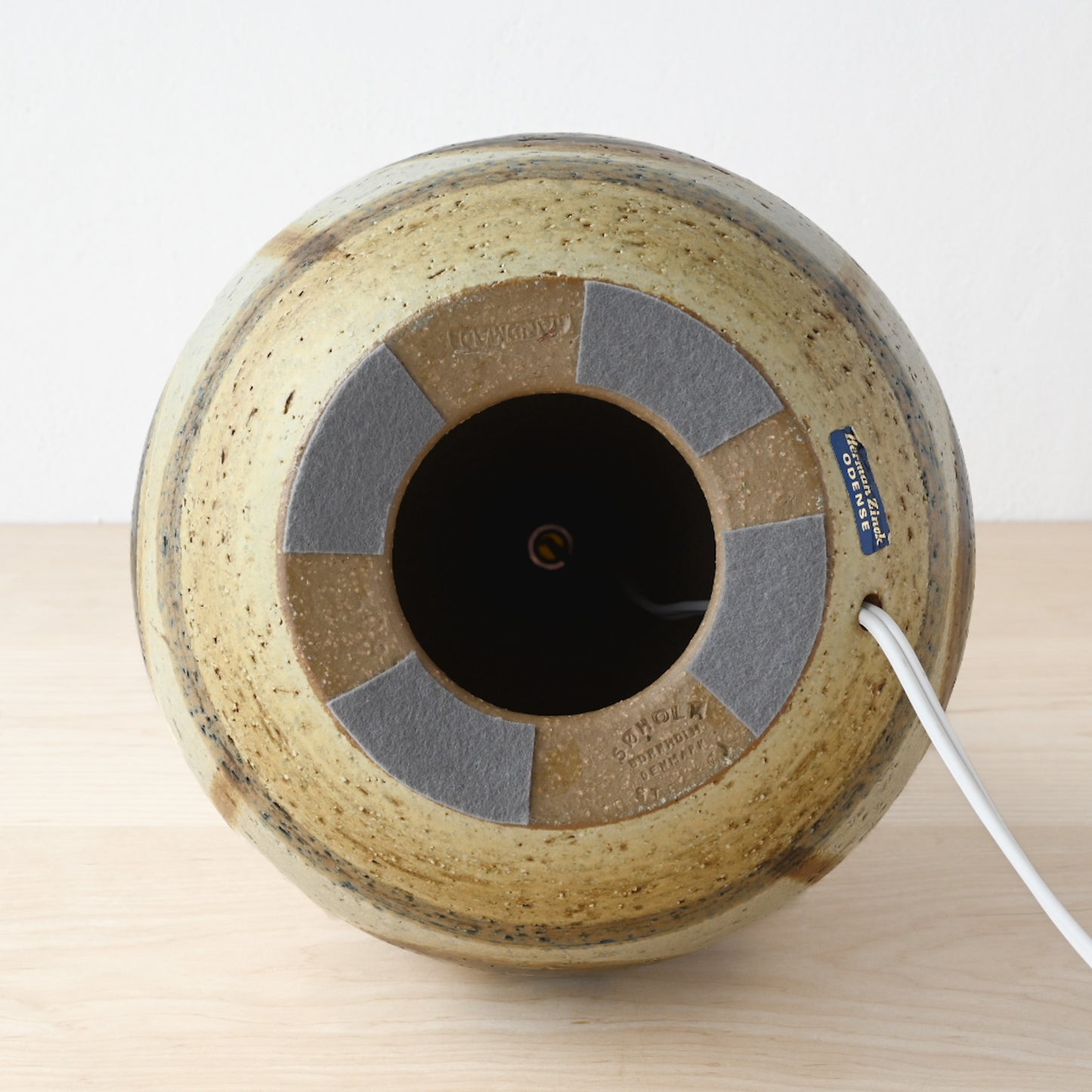 Søholm Noomi Backhausen Table Lamp / スーホルム ノーミ・バックハウセン テーブルランプ