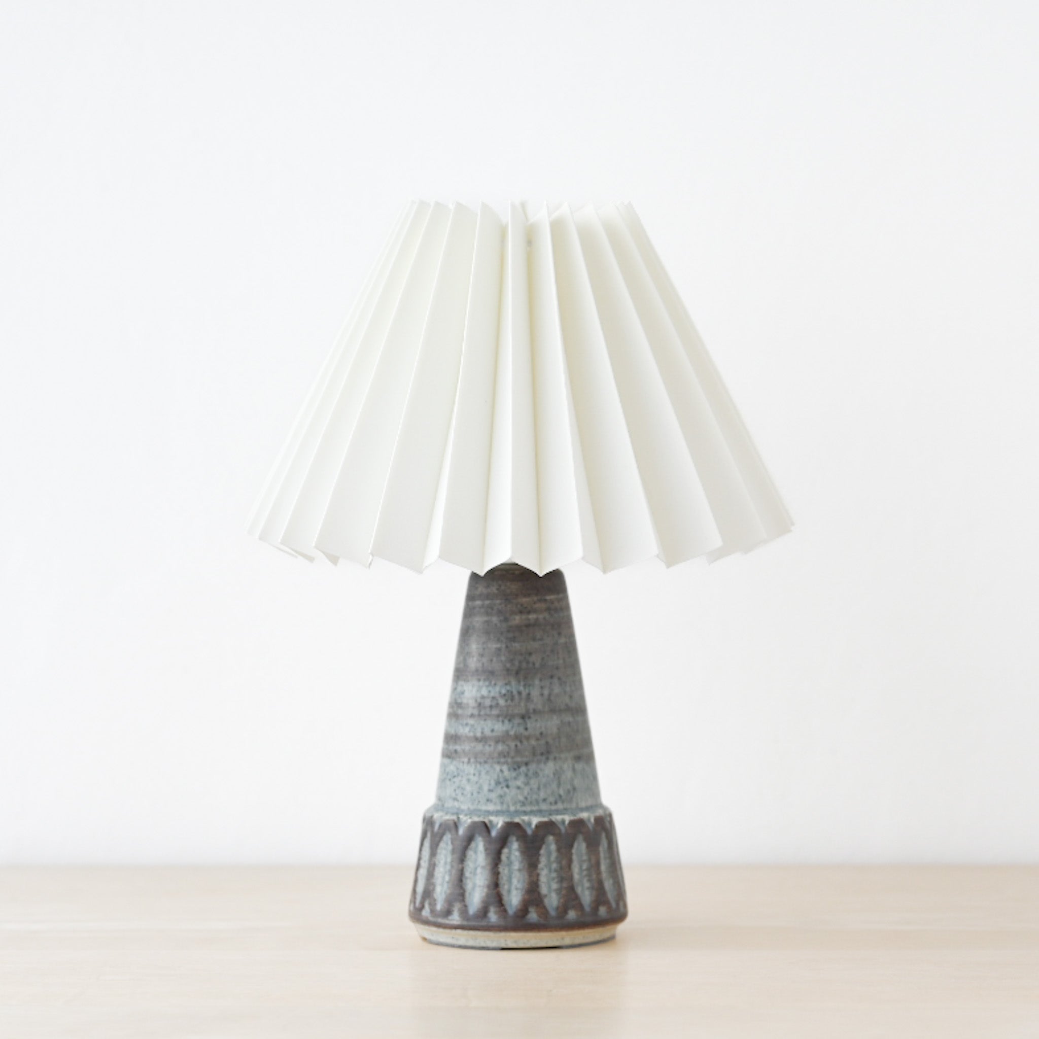 Søholm Matte Glazed Table Lamp / スーホルム マット釉 テーブルランプ