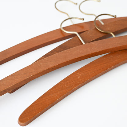 Teak bøjle / チーク ハンガー