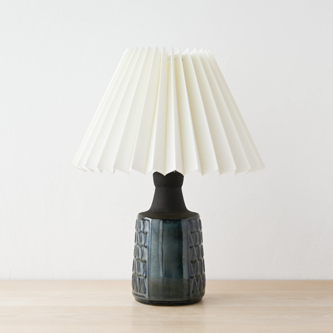 Søholm (スーホルム)  エイナー・ヨハンセン   テーブルランプ1 / デンマーク
