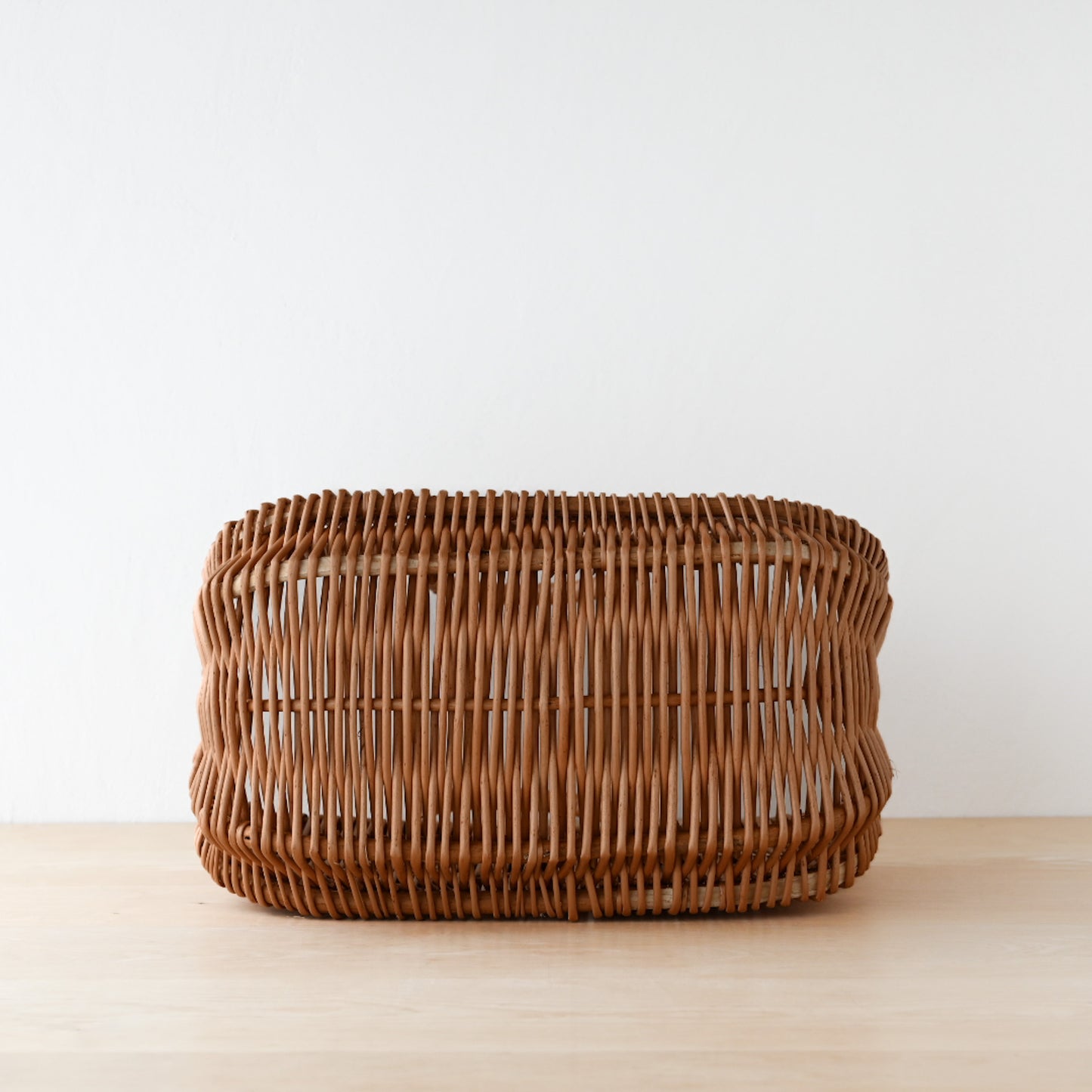 ラトビア  ショッピングバスケットL