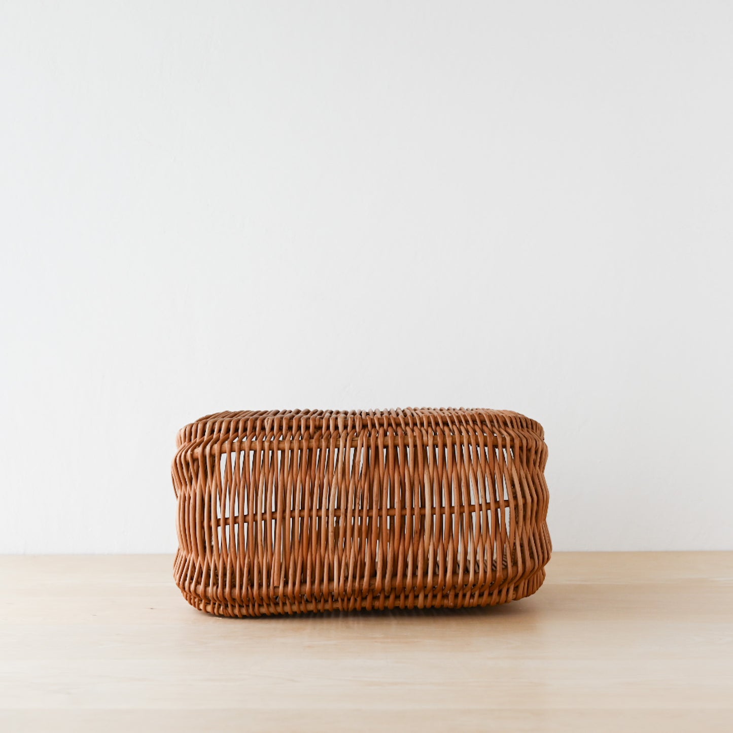 ラトビア  ショッピングバスケットM