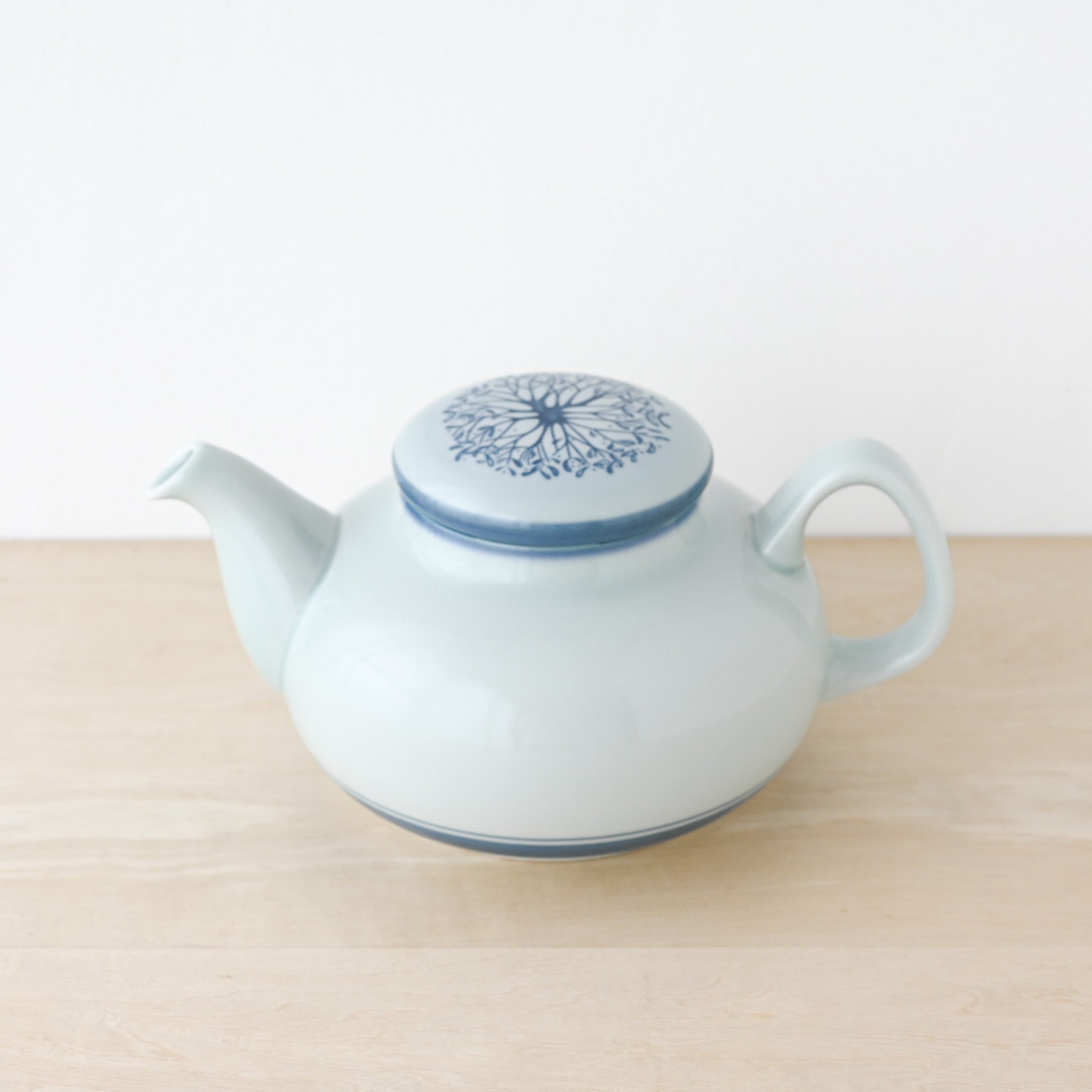 Figgjo Turi Gramstad Oliver Desirée Series Mistelten Tea pot / フィッギオ トゥリ・グラムスタッド・オリヴァー デジレシリーズ ヤドリギ ティーポット