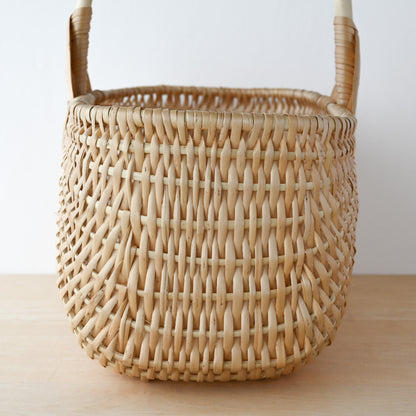 ラトビア  ハンドルバスケット