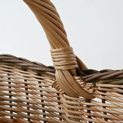 ラトビア  マッシュルームバスケット (ライン)