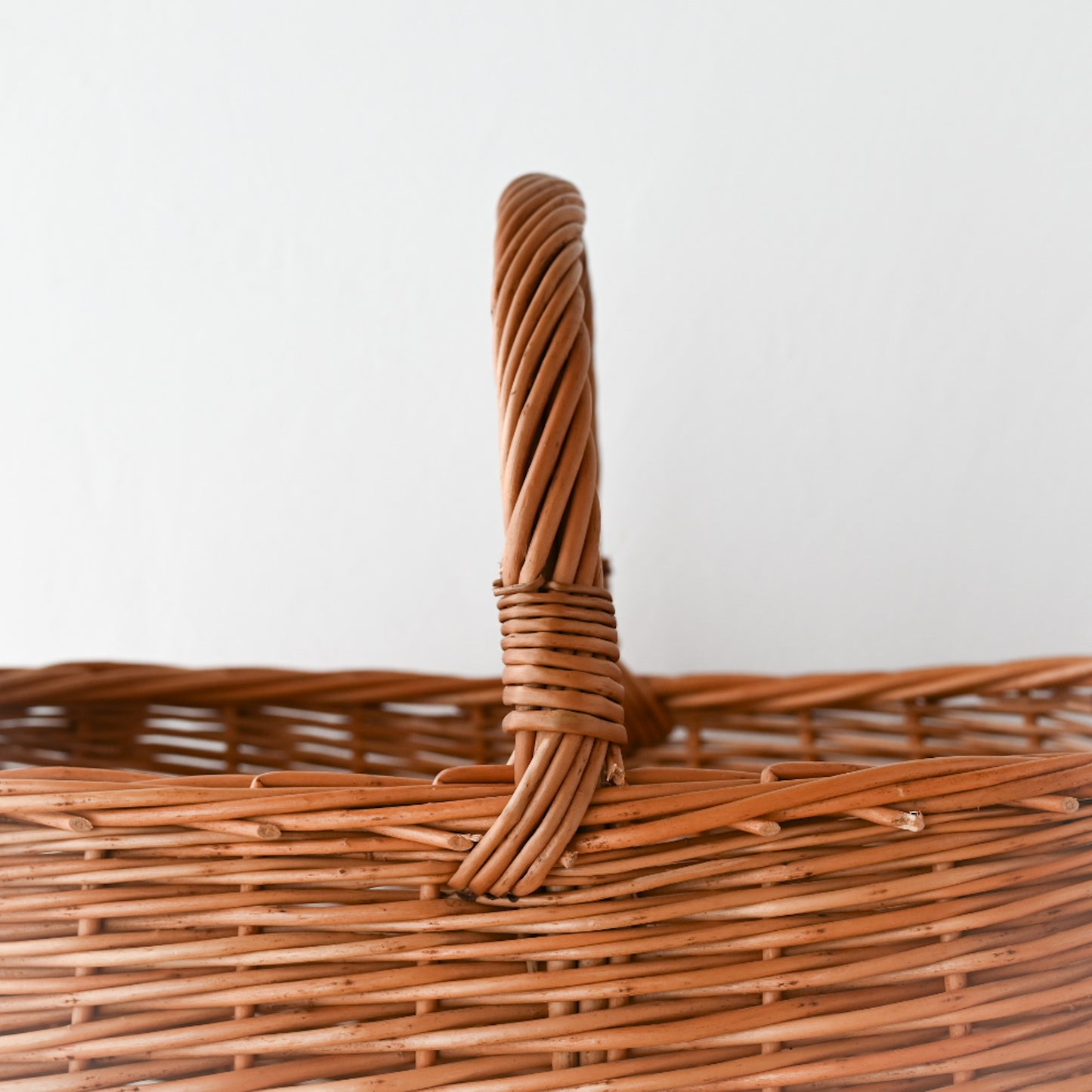 ラトビア  マッシュルームバスケット (オーバル)