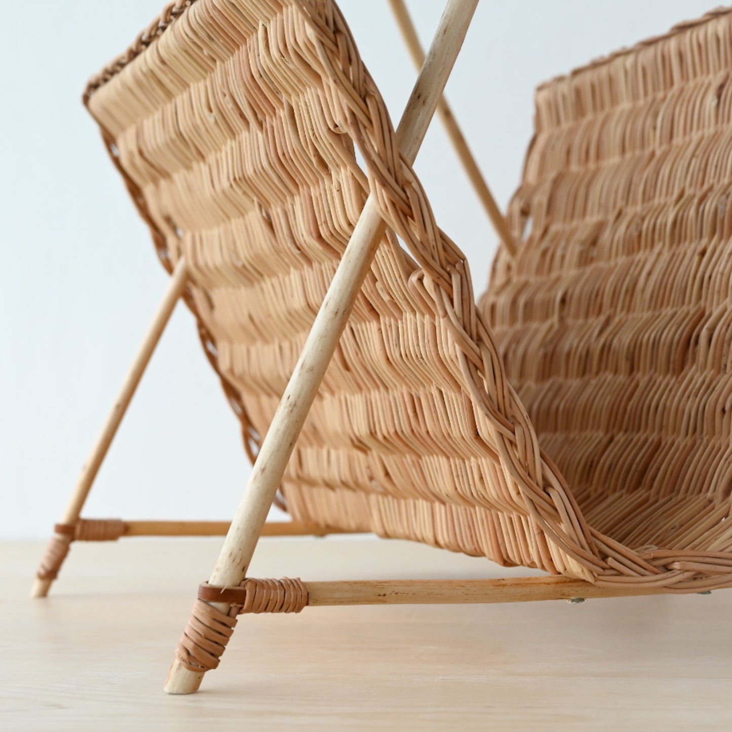 ラトビア マガジンバスケット