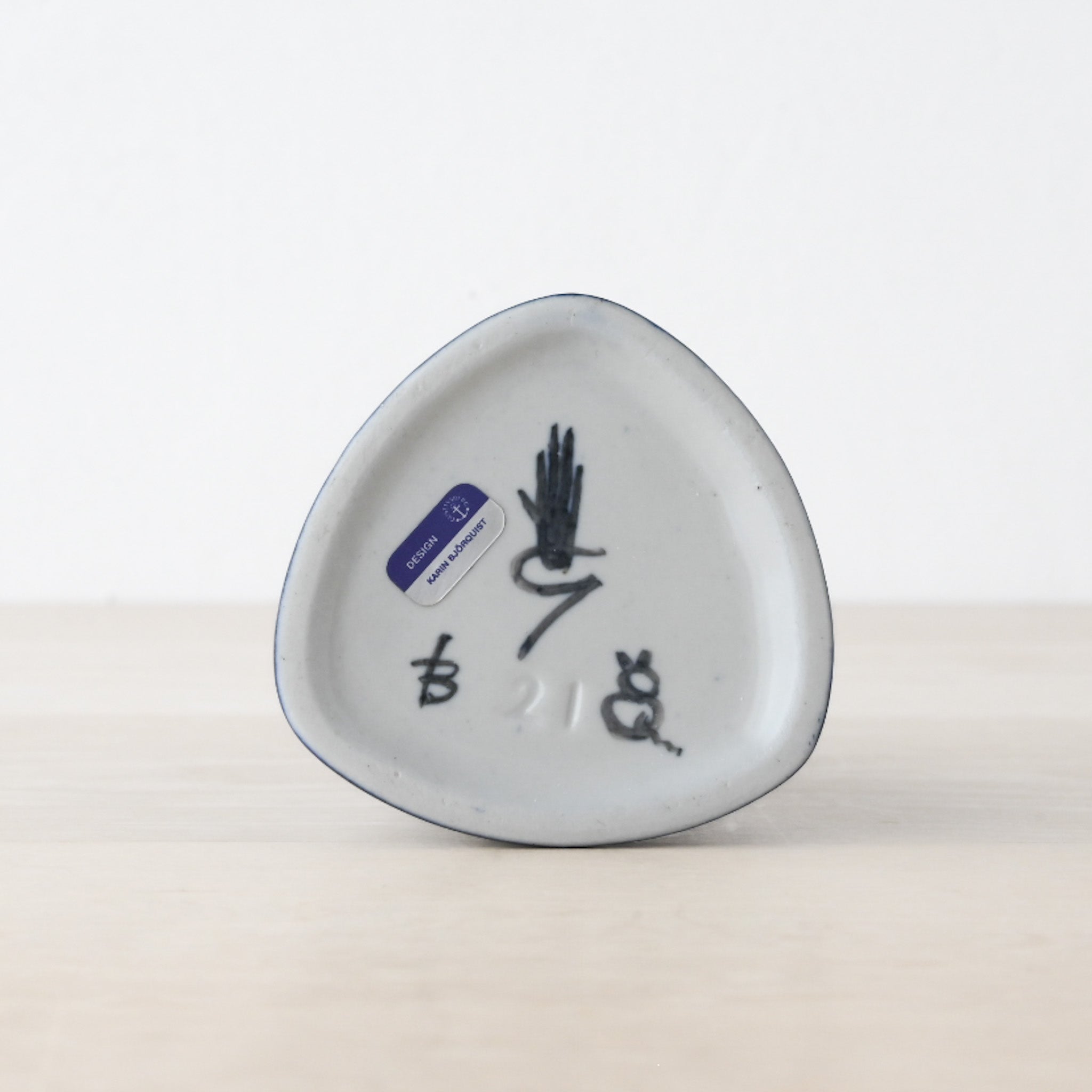 Karin Bjørquist Indigo Series Triangular Vase / カリン