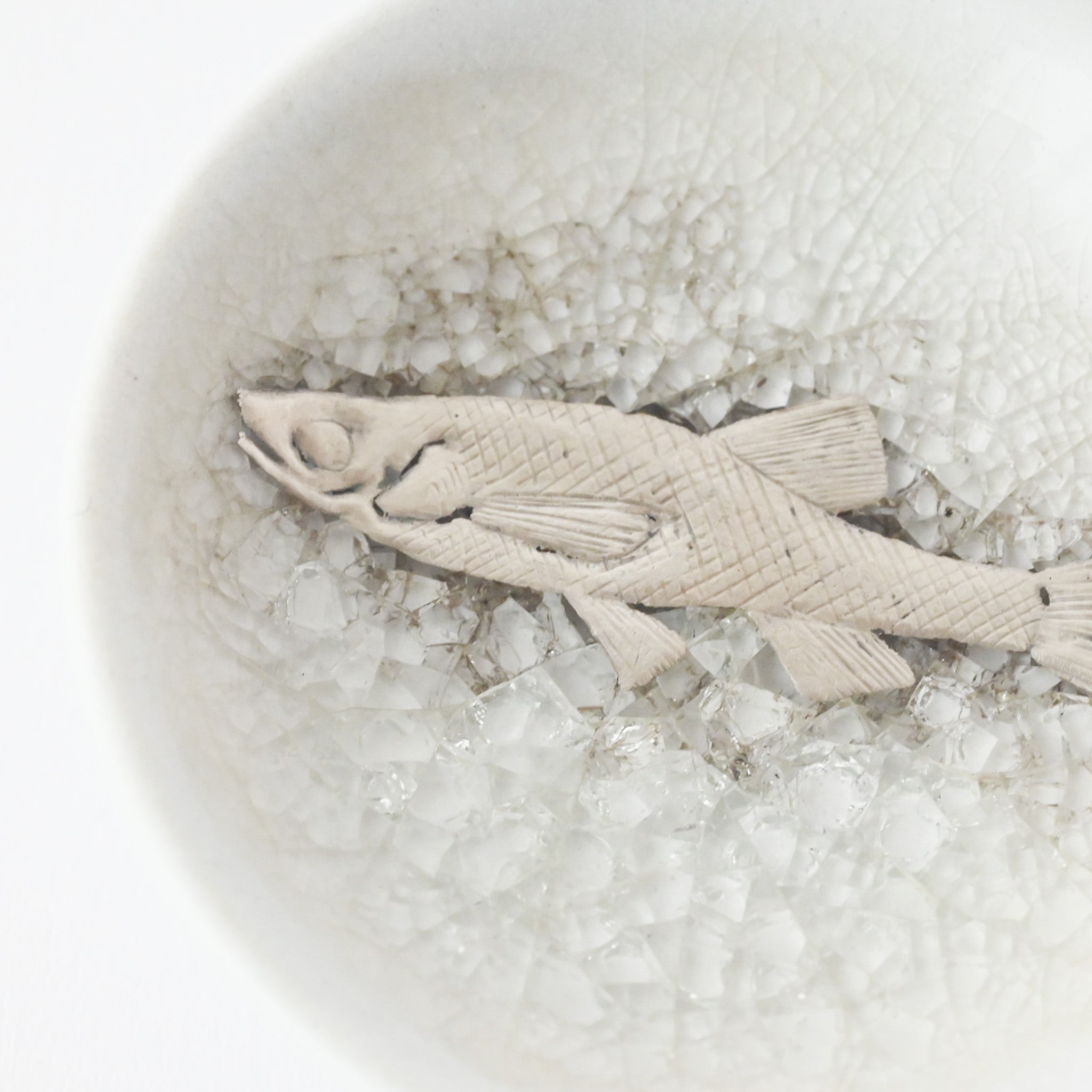 バリヤ・スクーグ  シルバーの魚  5cm  食器 / スウェーデン